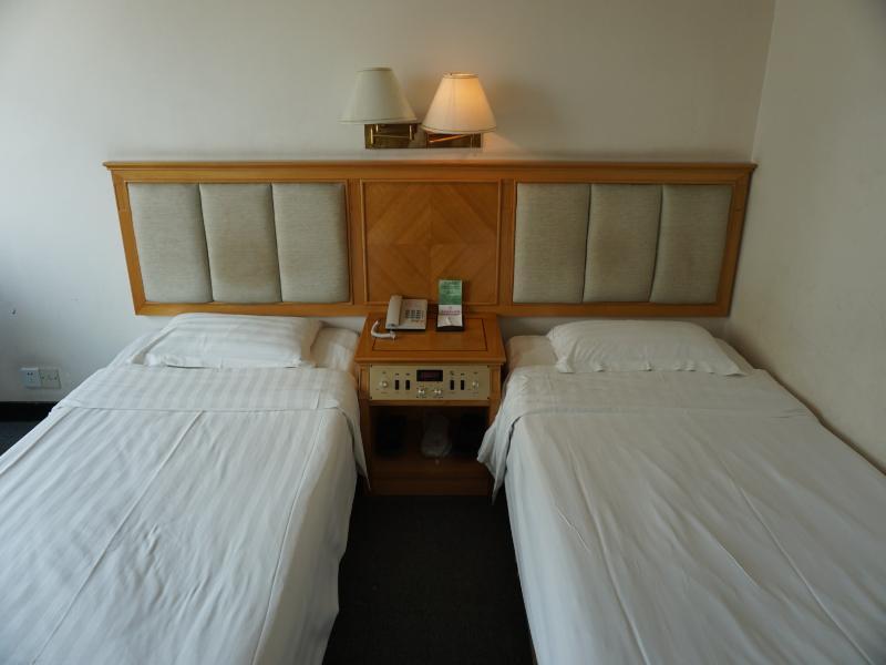 Jiang Yue Hotel Guangzhou Exterior photo