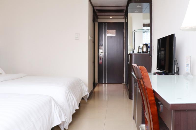 Jiang Yue Hotel Guangzhou Exterior photo