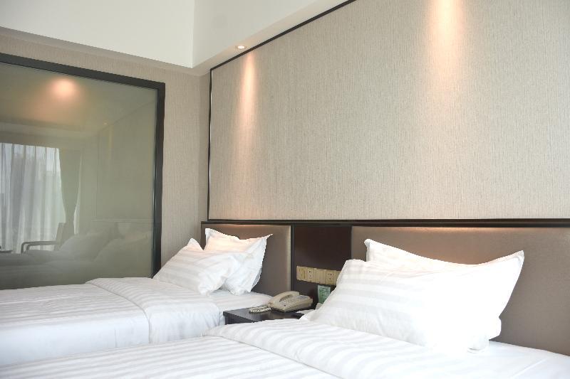Jiang Yue Hotel Guangzhou Exterior photo
